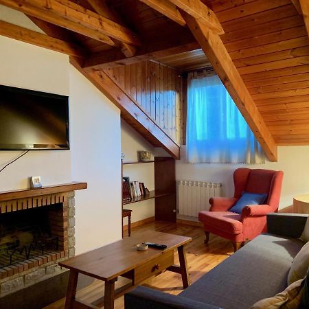 Apartament Bpirineos-Estos Benasque Zewnętrze zdjęcie